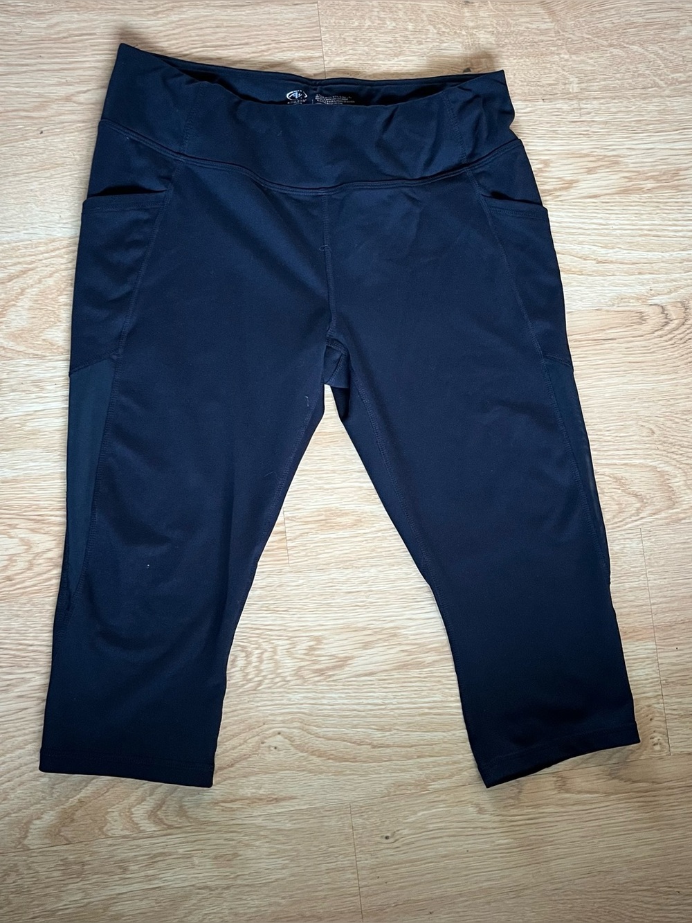 Athletic Works Womens Black Capri Pants Leggings M Stretch Pull On Yoga